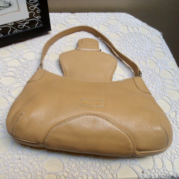 COLE HAAN Classic Creamy Tan Beige Leather Satchel Bag - Picture 4 of 10